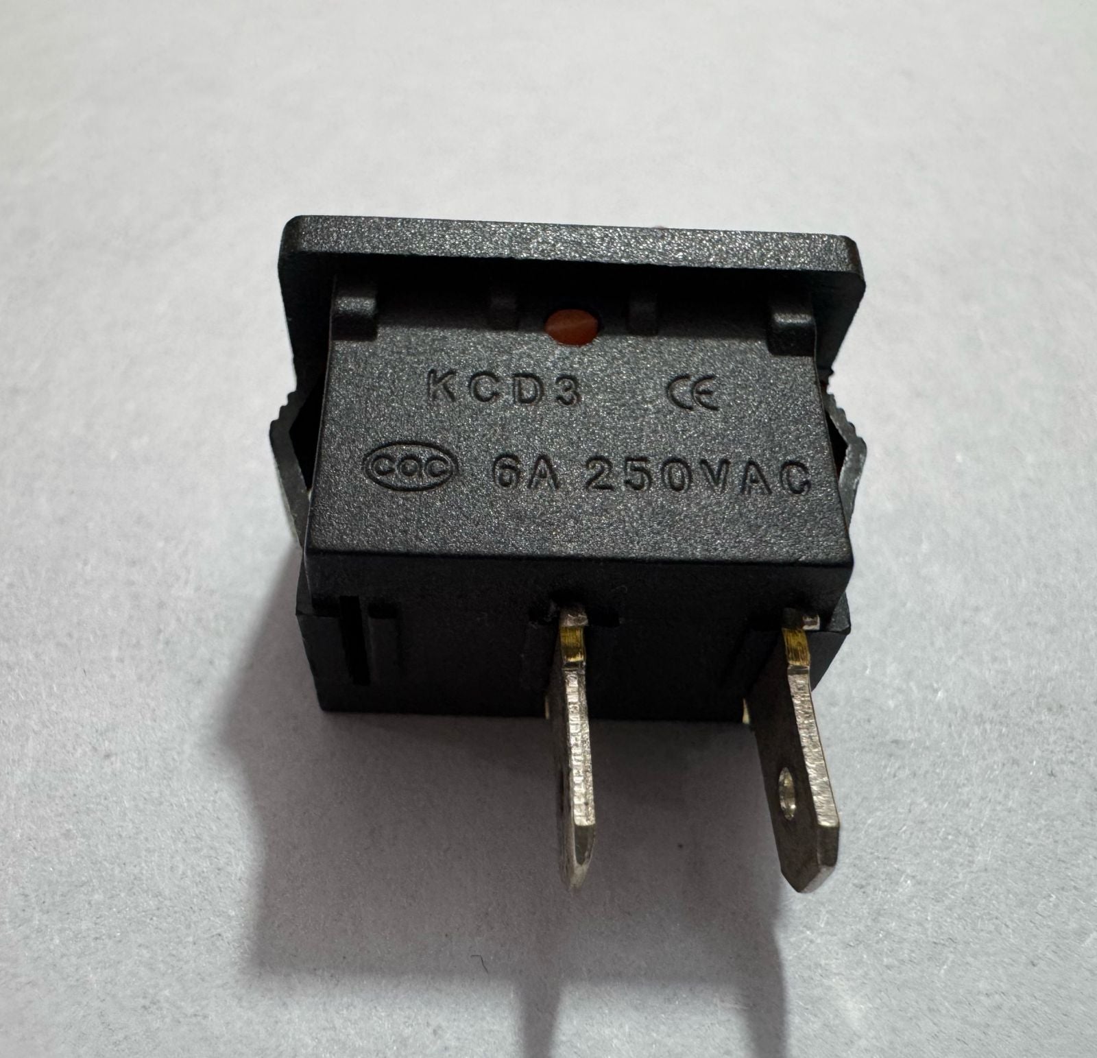 Interruptor corta corriente para motosierras y desbrozadoras Truper