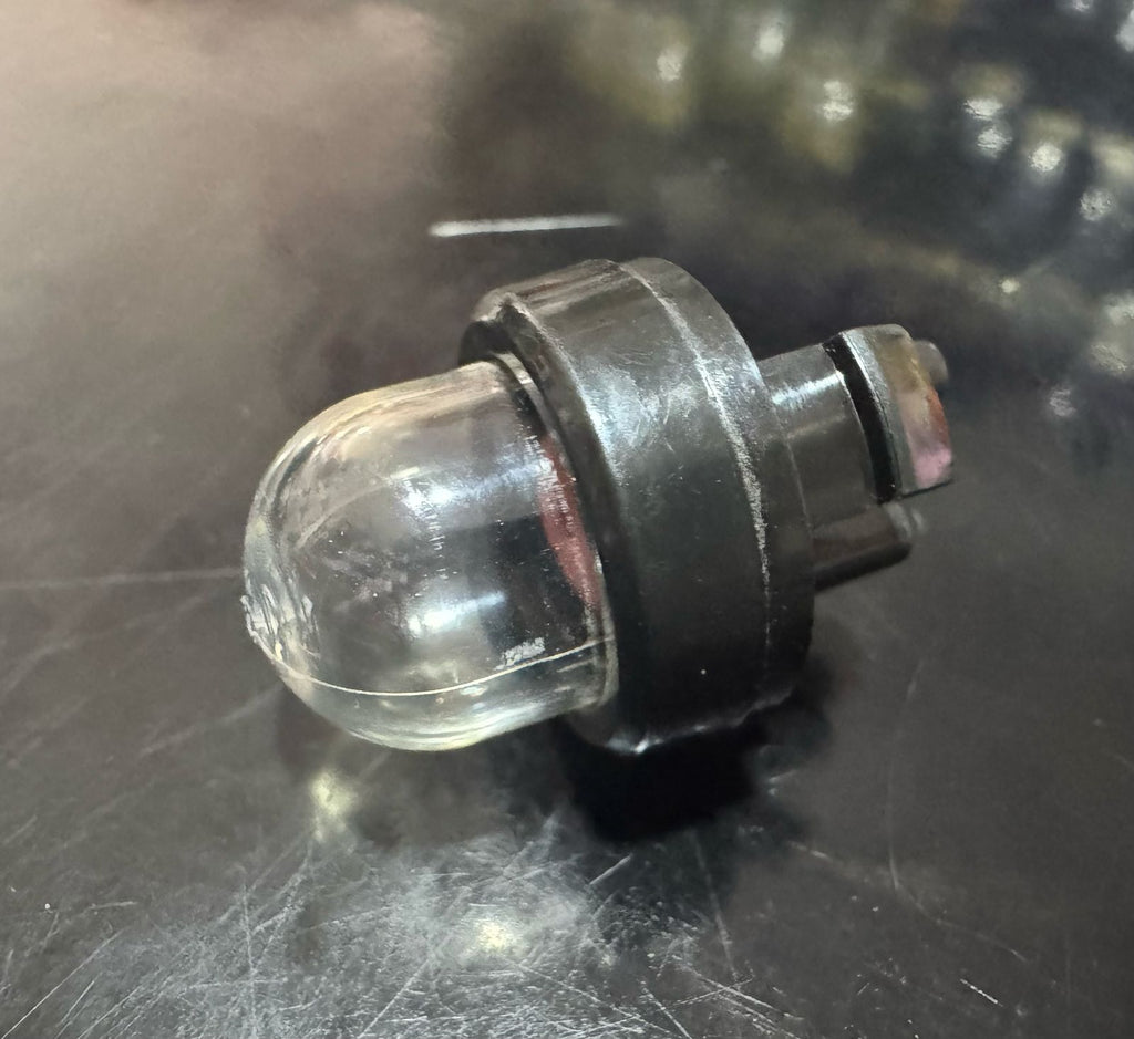 Bulbo inyector tipo clip universal Motosierras Desbrozadoras