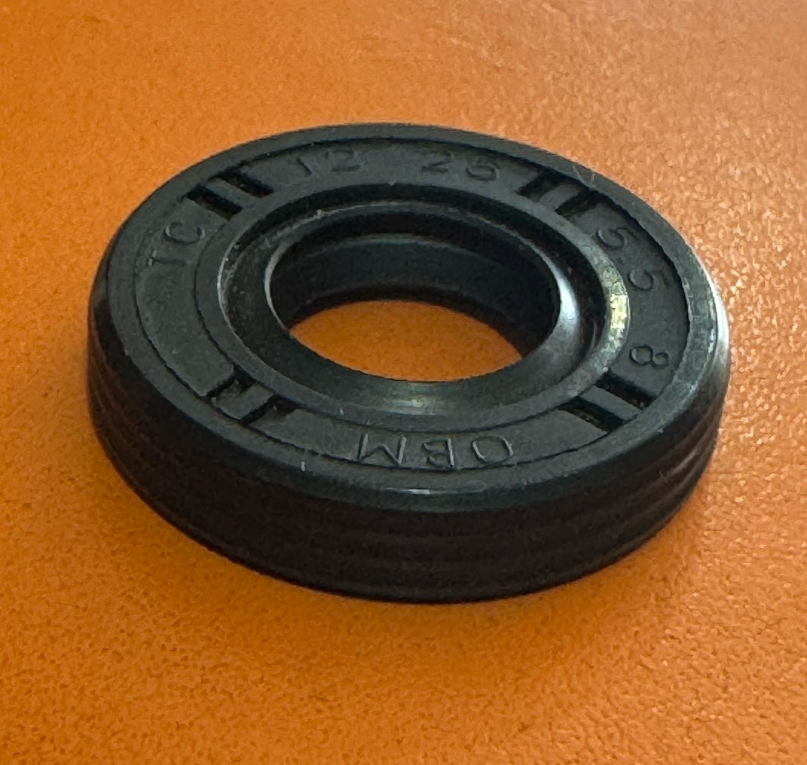Retén de cigüeñal motosierra Truper Mot45/ Mot-51