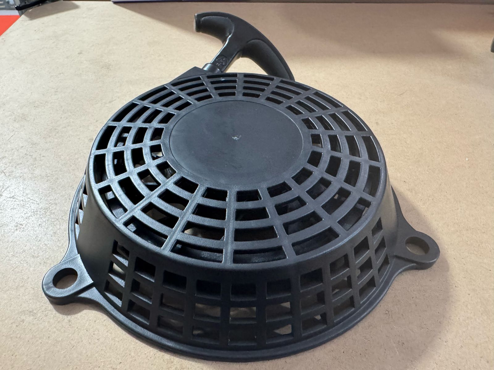 Tapa de arranque para podadoras Truper